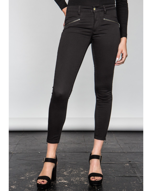 Zipper jeans | P.i.C Style